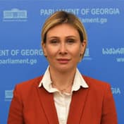ნინო წილოსანი