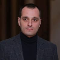 ირაკლი აბესაძე