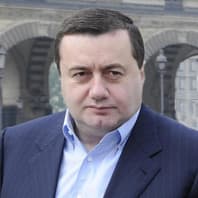 ვანო ჩხარტიშვილი