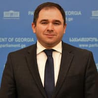 ნიკოლოზ სამხარაძე