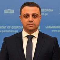 ალუდა ღუდუშაური