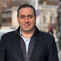 გიორგი ვაშაძე