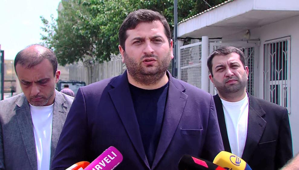 Lawyer – We presume that the policeman allegedly insulted by Aleko Elisashvili is Shota Chipashvili - Elisashvili sad at the trial that Chipashvili committed cruel treatment against him